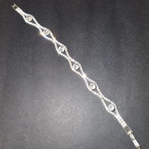Silver tone sparkly bracelet